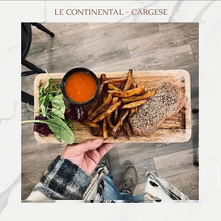Le Continental Hotel